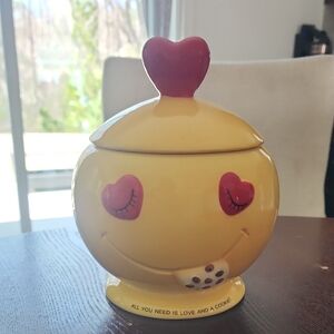 Heart-Eyed Yellow Cookie Jar